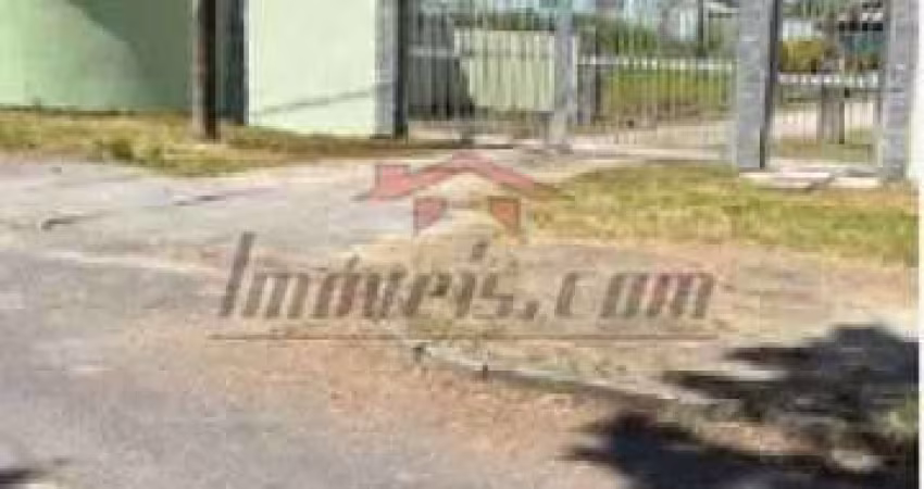 Terreno em condomínio fechado à venda na Rua Rosa Antunes, 437, Vargem Pequena, Rio de Janeiro