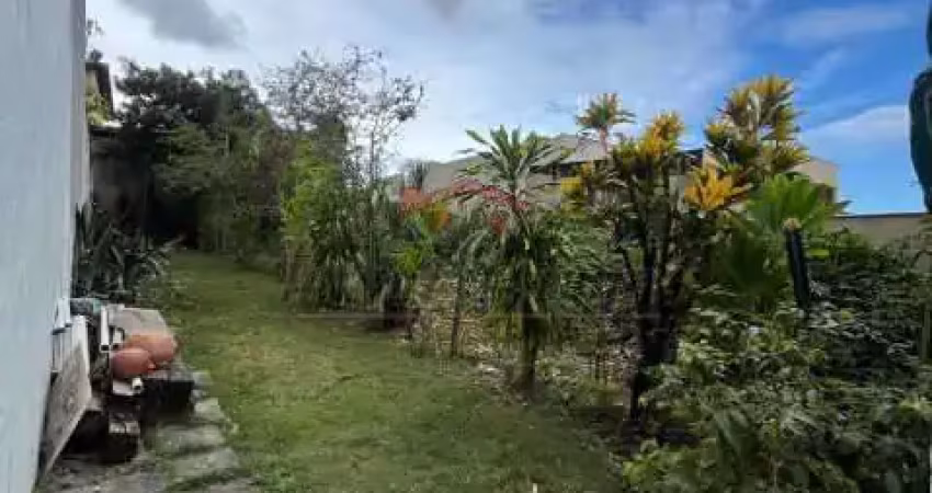 Terreno em condomínio fechado à venda na Rua Nelson Teixeira, Taquara, Rio de Janeiro