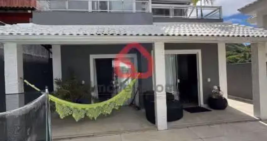Casa em condomínio fechado com 4 quartos à venda na Rua Professor Gomes de Sousa, 497, Jacarepaguá, Rio de Janeiro