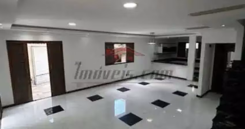 Casa em condomínio fechado com 3 quartos à venda na Rua Bore, 281, Vila Valqueire, Rio de Janeiro