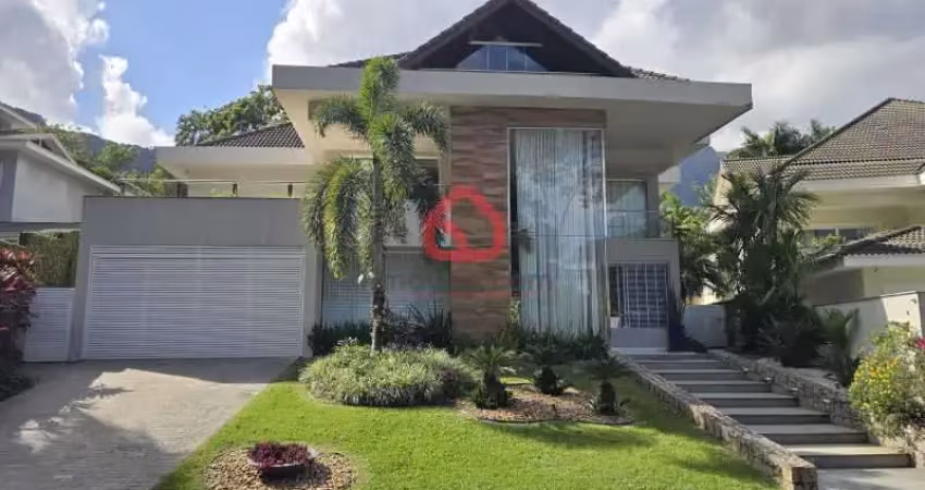 Casa em condomínio fechado com 5 quartos à venda na Estrada da Barra da Tijuca, 3570, Itanhangá, Rio de Janeiro