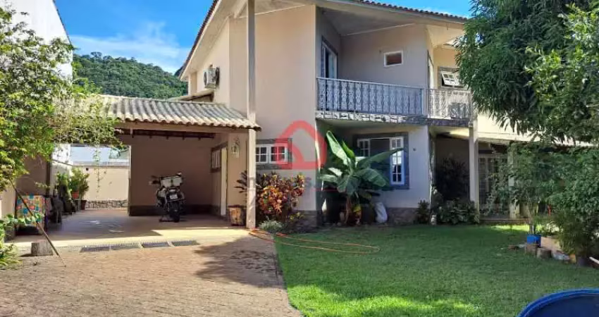 Casa em condomínio fechado com 4 quartos à venda na Rua Josio Tavares de Salles, 201, Jacarepaguá, Rio de Janeiro