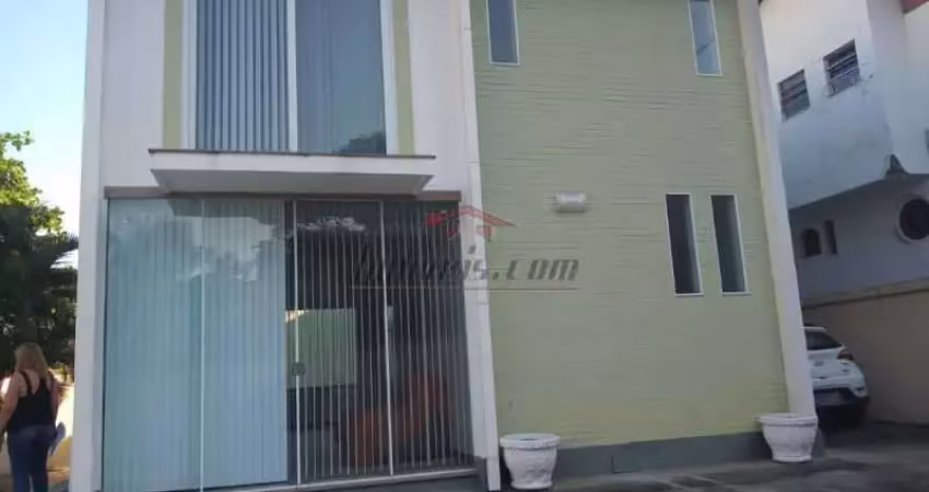 Casa em condomínio fechado com 4 quartos à venda na Rua Percy Lau, 73, Pechincha, Rio de Janeiro