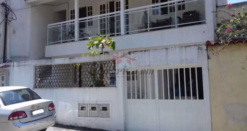 Casa em condomínio fechado com 8 quartos à venda na Rua Mariluz, 380, Freguesia (Jacarepaguá), Rio de Janeiro