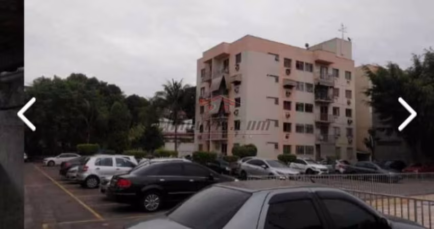 Apartamento com 2 quartos à venda na Rua Godofredo Viana, 183, Taquara, Rio de Janeiro