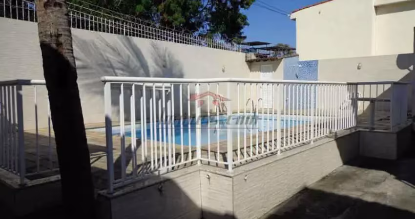 Casa em condomínio fechado com 3 quartos à venda na Rua Monsenhor Marques, 480, Pechincha, Rio de Janeiro