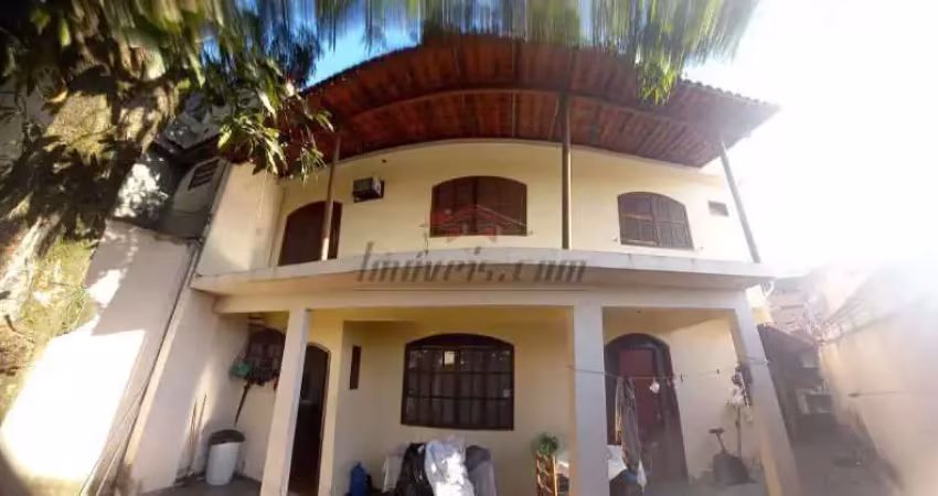 Casa com 3 quartos à venda na Estrada Henrique de Melo, 111, Bento Ribeiro, Rio de Janeiro