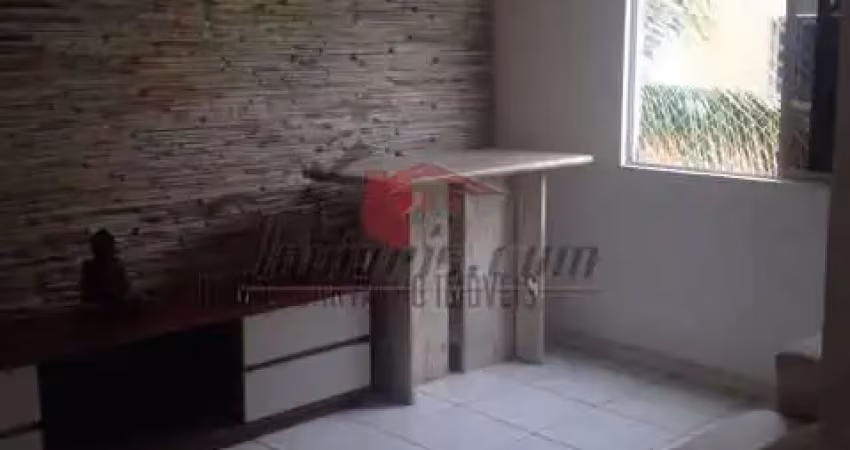Apartamento com 2 quartos à venda na Rua Oswaldo Lussac, 131, Taquara, Rio de Janeiro