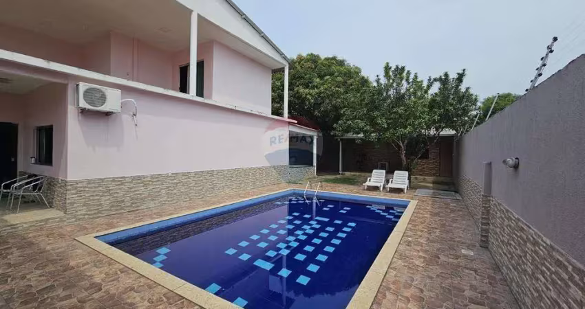 BELÍSSIMA CASA DUPLEX A VENDA