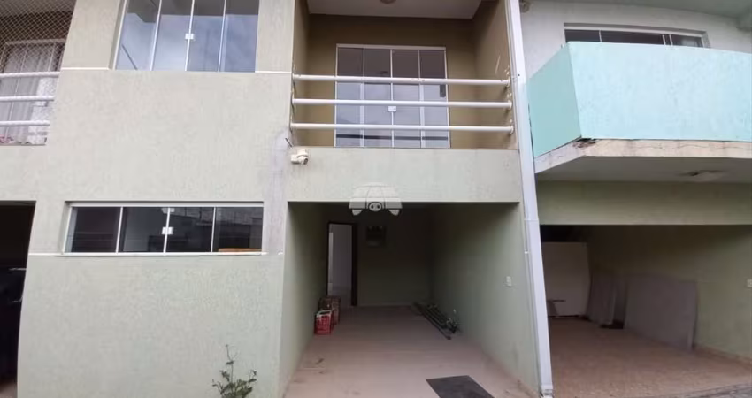 Casa com 3 quartos para alugar na Rua Vítor Gomes de Lima, 743, Iná, São José dos Pinhais