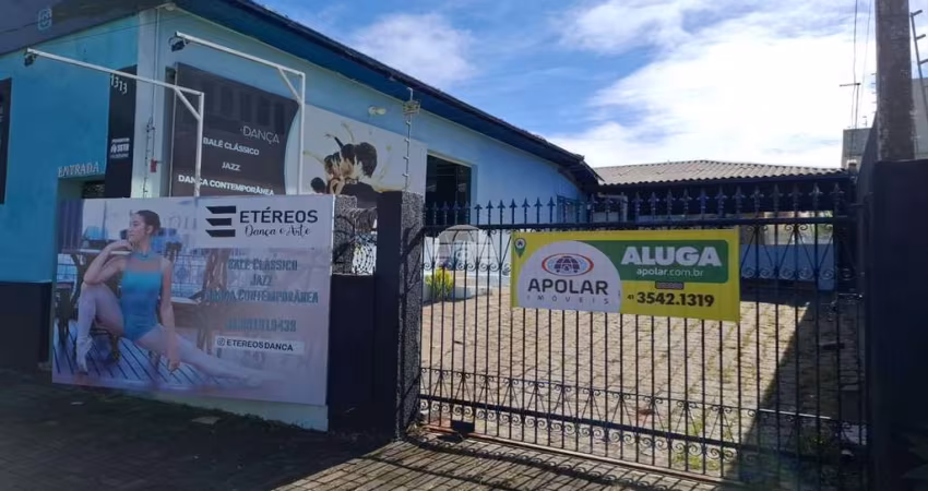 Casa comercial para alugar na Rua Veríssimo Marques, 1311, Centro, São José dos Pinhais