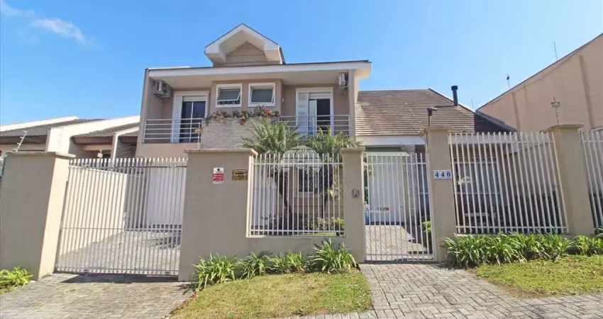 Casa com 4 quartos para alugar na Rua Frei Orlando, 440, Jardim Social, Curitiba