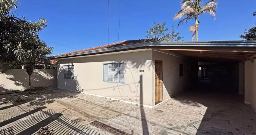 Casa com 2 quartos para alugar na Rua dos Pinheiros, 106, Guatupê, São José dos Pinhais