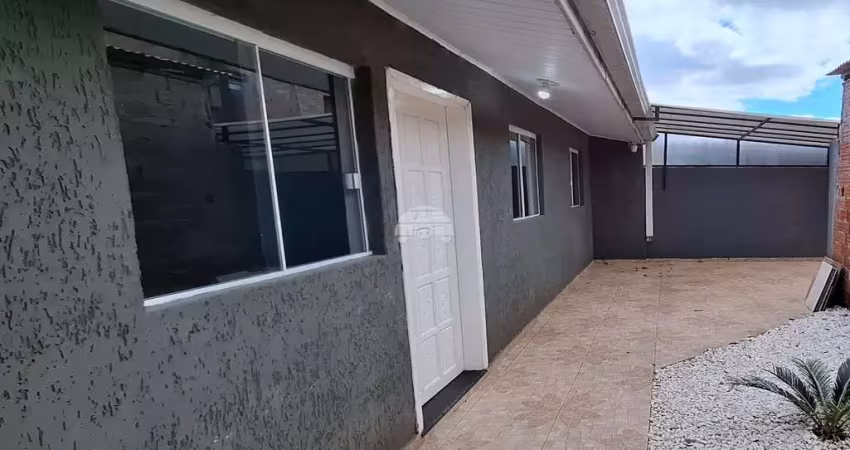 Casa com 2 quartos para alugar na Rua Laura Lopes Latuf, 68, Cruzeiro, São José dos Pinhais