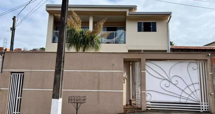 Sobrado com 3 dormitórios à venda, 247 m² por R$ 680.000,00 - Jardim Tóquio- Londrina/PR