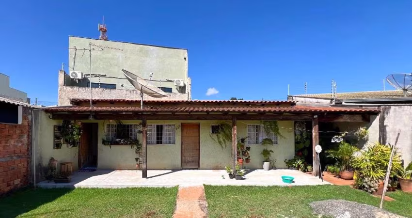 Casa com 1 dormitório à venda, 74 m² por R$ 300.000,00 - Jardim da Luz - Londrina/PR