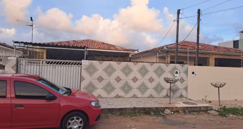 Oportunidade Imperdível no José Américo prox. Igreja Catolica  e com Rua Calçada
