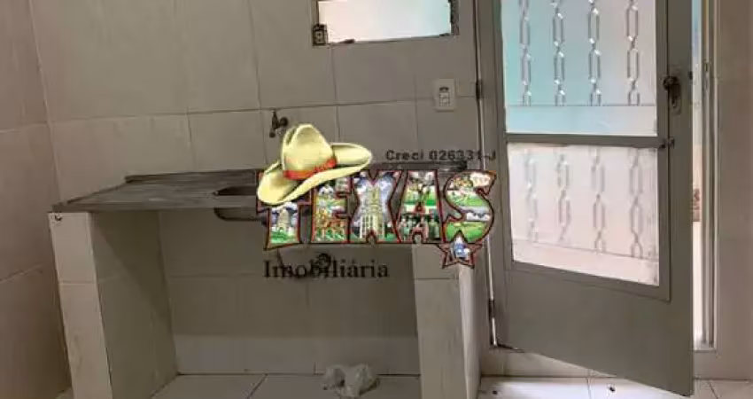 Casa com 1 quarto para alugar na Vila Carmosina, São Paulo 