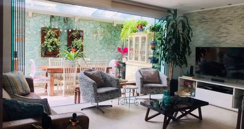 Casa com 3 dormitórios à venda, 240 m² por R$ 1.390.000,00 - Vila Andrade - São Paulo/SP