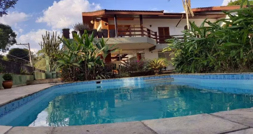 Casa com 4 dormitórios à venda, 840 m² por R$ 1.990.000,00 - Interlagos - São Paulo/SP