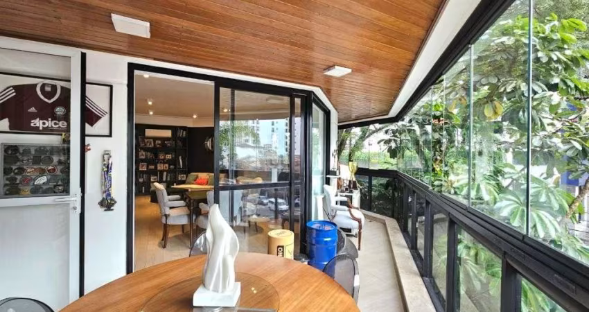 Apartamento com 3 dormitórios à venda, 176 m² por R$ 3.300.000,00 - Jardim Paulista - São Paulo/SP
