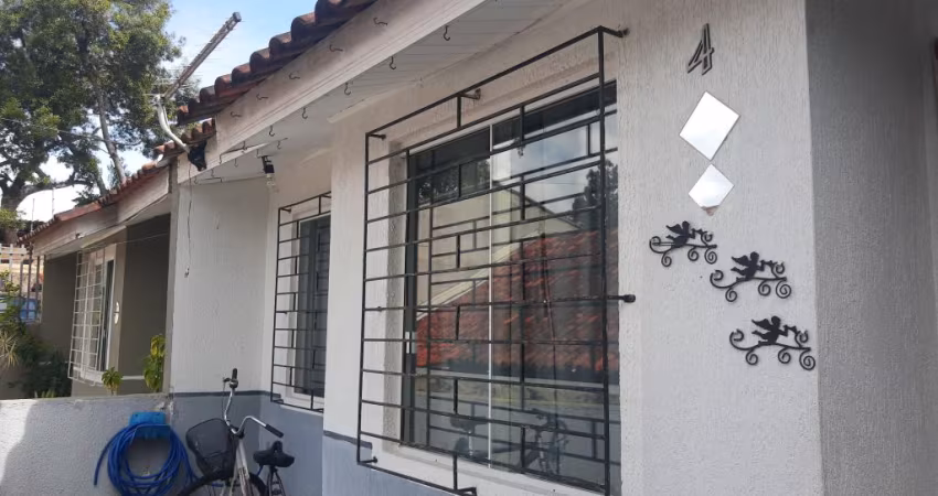 Casa Alv. +- 80M² 3 dorm. Cond.Fechado. Piraquara.