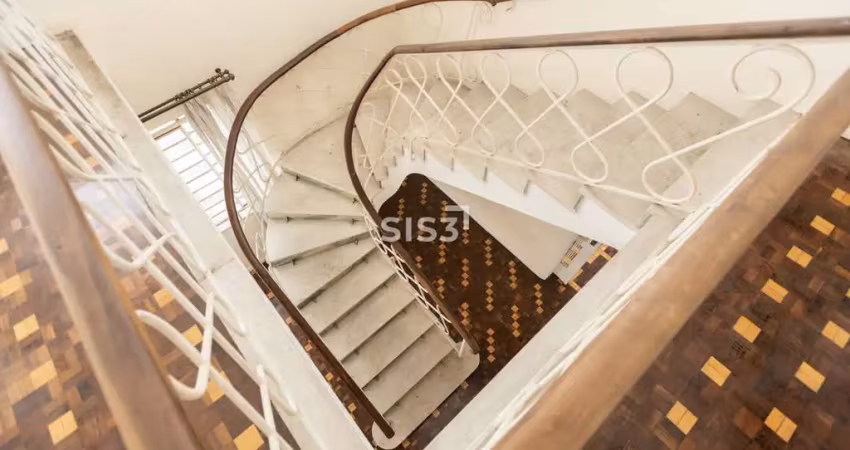 Casa com 4 quartos à venda na Rua Brasílio Itiberê, 331, Jardim Botânico, Curitiba