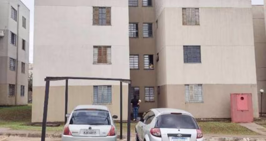 Apartamento com 2 dormitórios à venda, 55 m² por R$ 100.000,00 - Jardim Maria Celina - Londrina/PR