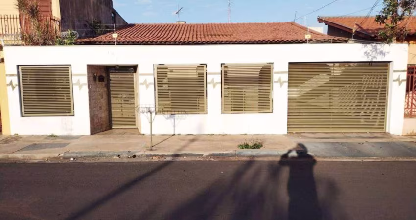 Casa com 6 dormitórios à venda, 180 m² por R$ 490.000,00 - Vila Casoni - Londrina/PR
