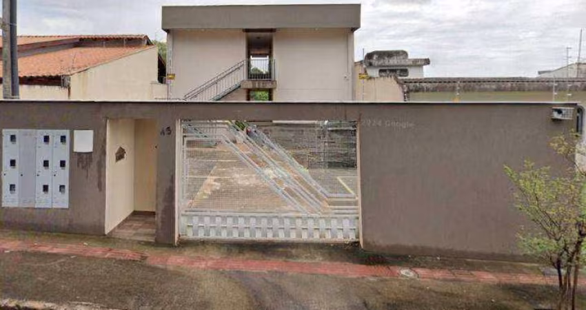 Apartamento com 1 dormitório para alugar, 30 m² por R$ 750,00/mês - Parque Residencial João Piza - Londrina/PR