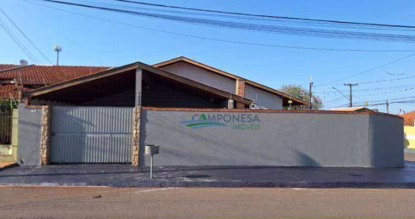Casa com 3 dormitórios à venda, 140 m² por R$ 450.000,00 - Jardim São Tomás - Londrina/PR