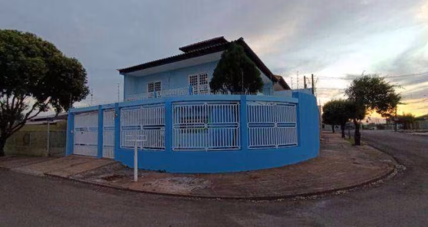 Sobrado com 4 dormitórios amplos para alugar, 157 m² por R$ 2.500/mês - Alto da Boa Vista - Londrina/PR