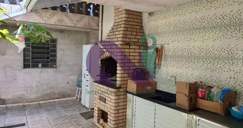 Sobrado à venda, com 3 dormitórios no Vila Pestana, OSASCO - SP