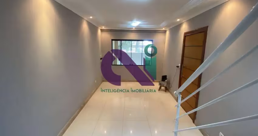 Sobrado a venda 230m | 3 dormitórios sendo 1 suite | 2 vagas - quitauna