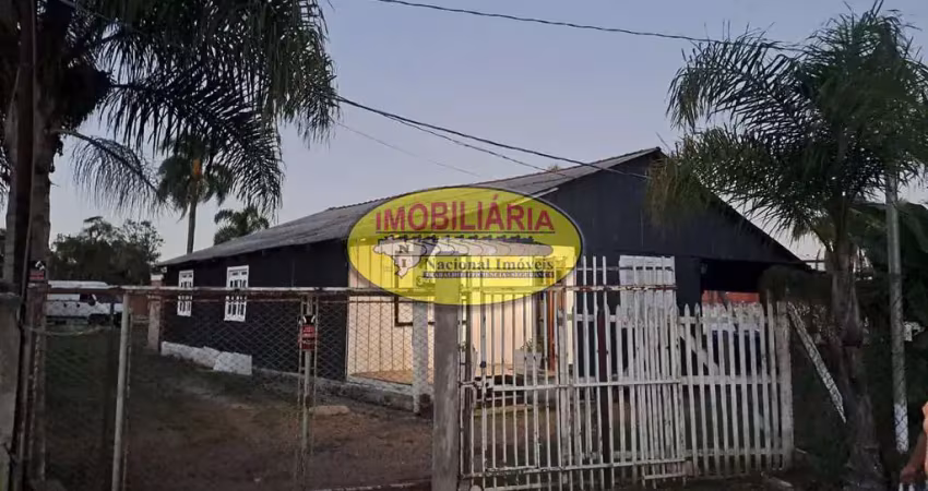 Chácara / sítio com 4 quartos à venda na Rua Ernesto Luiz Pellanda, Ganchinho, Curitiba