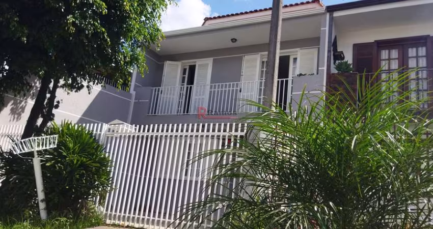 Casa com 3 quartos à venda na Rua Adílio Ramos, Bairro Alto, Curitiba