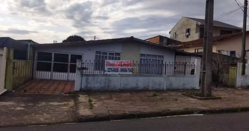 Casa com 3 quartos à venda na Rua Teodomiro Furtado, Xaxim, Curitiba