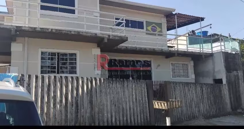 Casa com 6 quartos à venda na Rua Paulo Leminski, Cidade Industrial, Curitiba