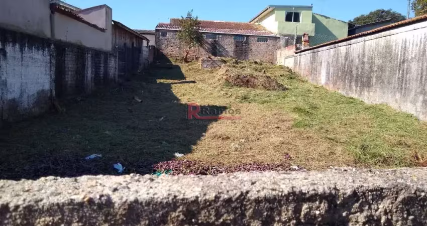 Terreno à venda na Rua Guarandi, São Braz, Curitiba