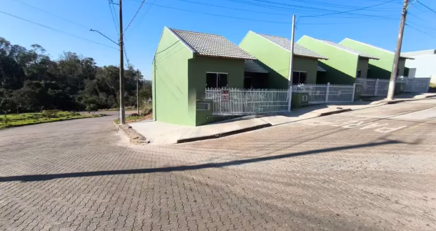 Casa com 2 quartos à venda na Rua Pedro Reynaldo Scotá, 17, Lomba da Palmeira, Sapucaia do Sul