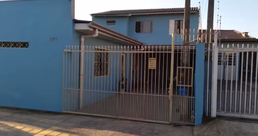 ótima casa sobrado