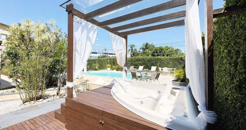 Casa em Centro  -  Guaratuba