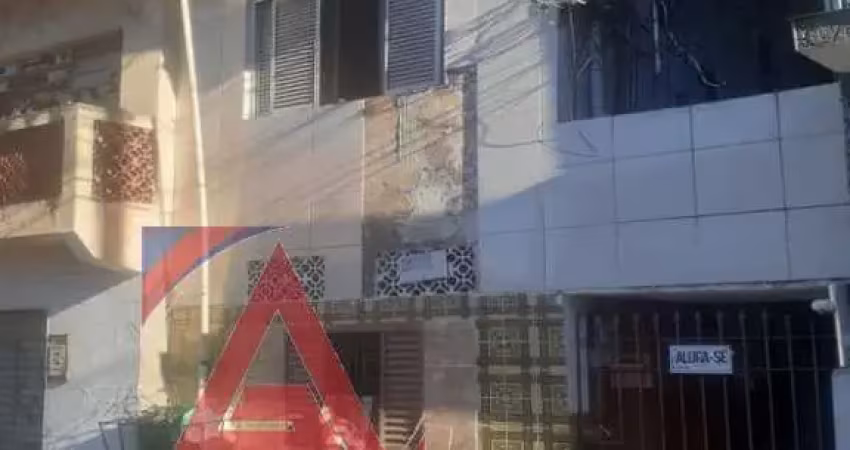 Casa comercial à venda no Jardim Ana Estela, Carapicuíba 