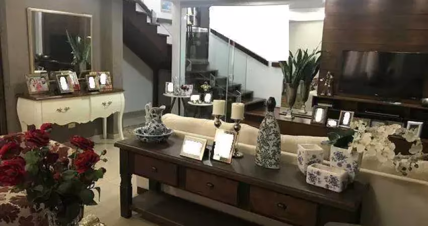 Casa com 3 dormitórios à venda, 275 m² por R$ 1.800.000,00 - Andrade - Londrina/PR