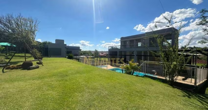 Casa à venda no Condomínio Estância Cabral - 327 m² - R$ 1.600,000, - Cambé/PR