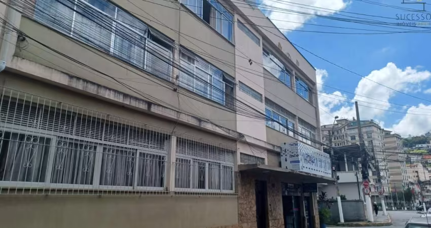 Apartamento à venda no Centro