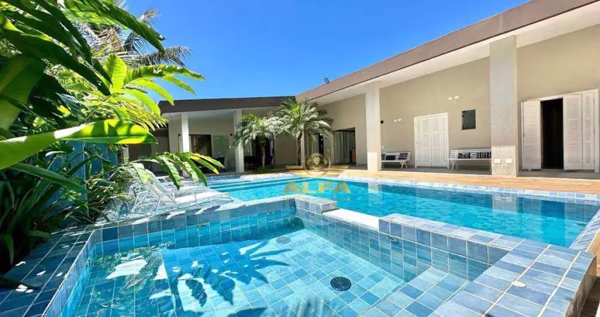 Casa com 6 suítes à venda, Mobiliada e decorada, Condomínio Jardim Acapulco Guarujá.
