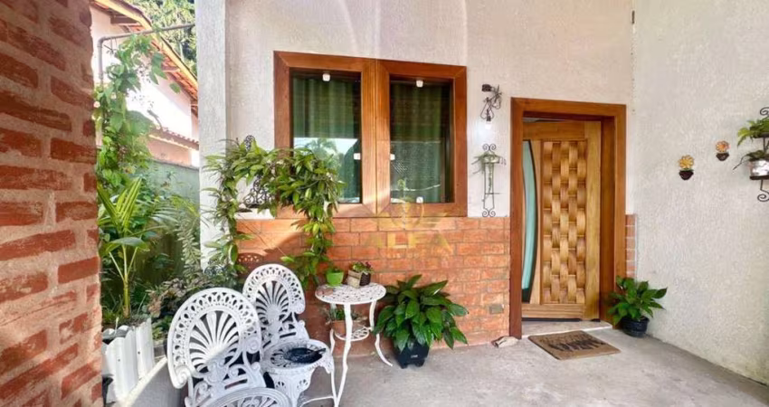 Casa à Venda no Albamar em Guarujá | Alfa Imóveis Guarujá