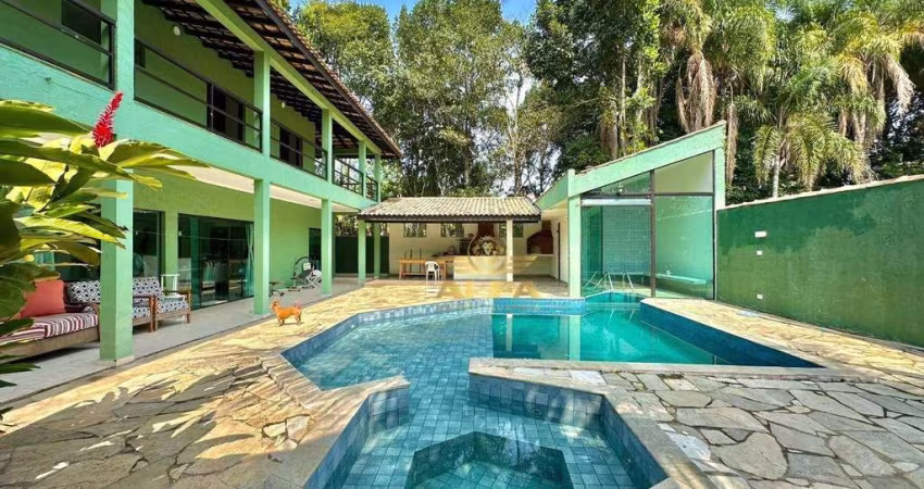 Casa à Venda no Pernambuco II em Guarujá | Alfa Imóveis Guarujá