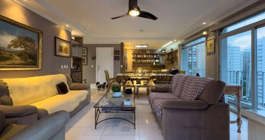 Reformado | Vista mar | Sacada | 3 Dormitórios (1 Suíte) com 1 dependência, 1 vaga, Apartamento na Praia das Pitangueiras Guarujá-SP
